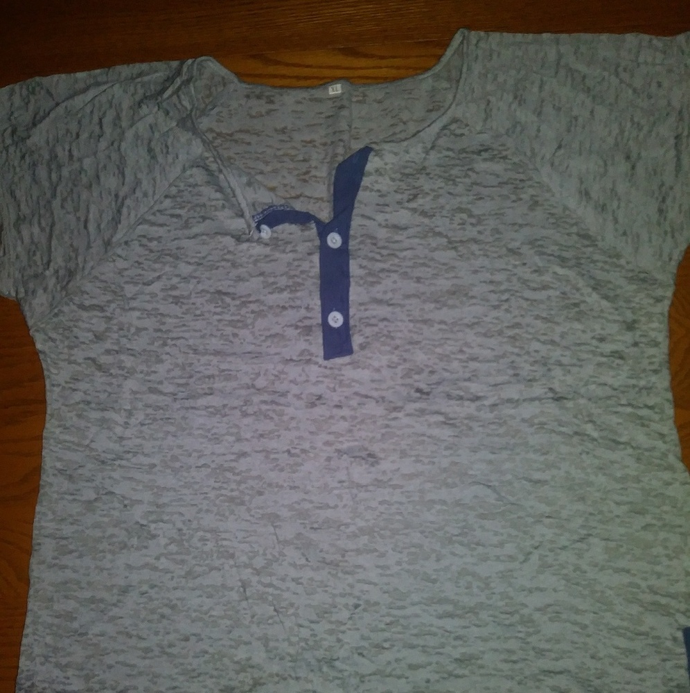 Baggy button up tee